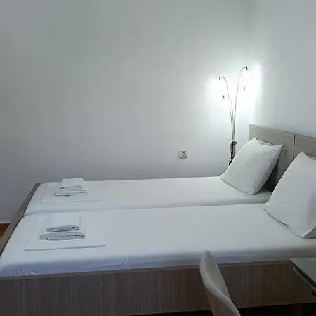 Antonis Apartamento Himarë